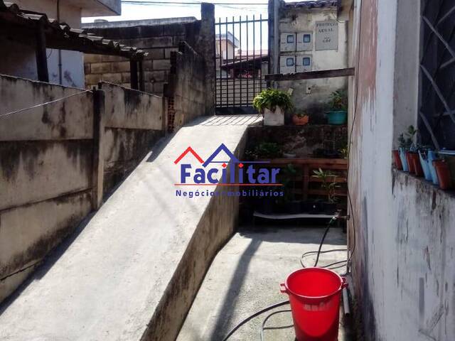 Casa para Venda em Contagem - 3