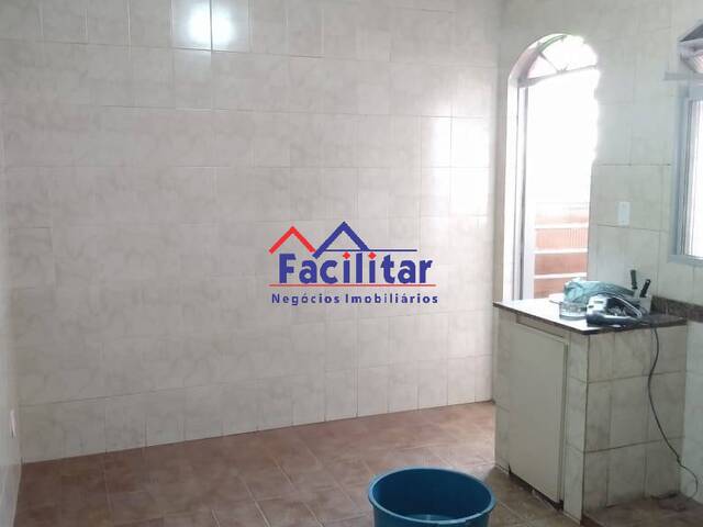 Casa para Venda em Contagem - 4