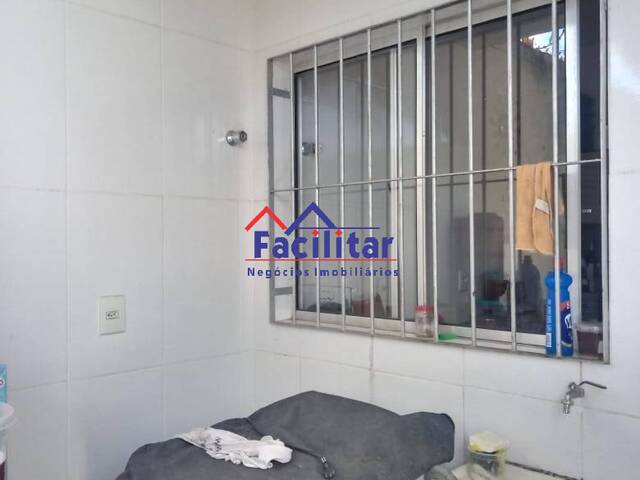 Casa para Venda em Contagem - 3
