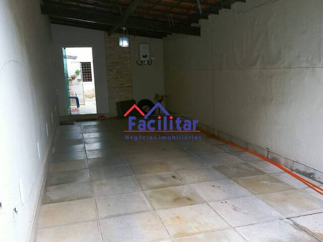 Casa para Venda em Contagem - 2