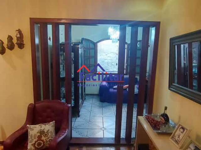 Casa para Venda em Contagem - 4