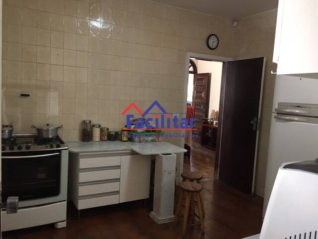 Casa para Venda em Contagem - 2