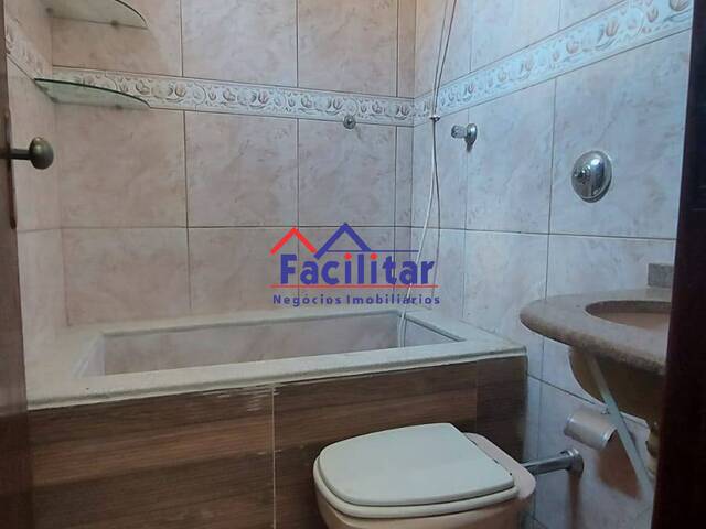 Casa para Venda em Contagem - 3