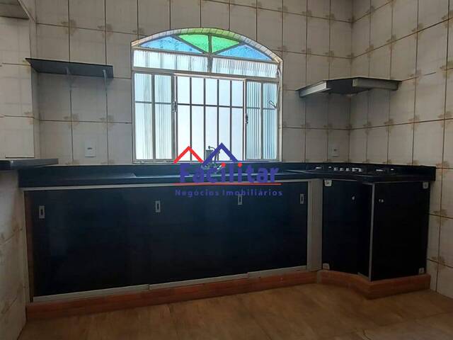 Casa para Venda em Contagem - 4