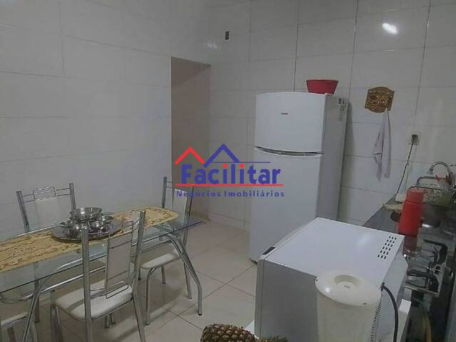 Casa para Venda em Contagem - 4
