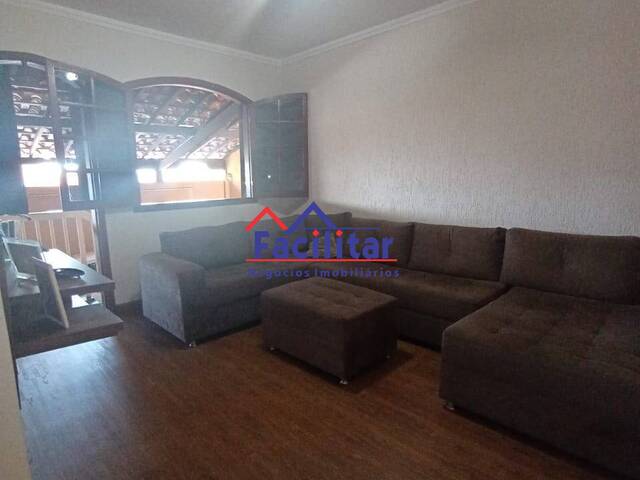 Casa para Venda em Contagem - 4