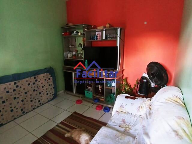 Casa para Venda em Contagem - 5