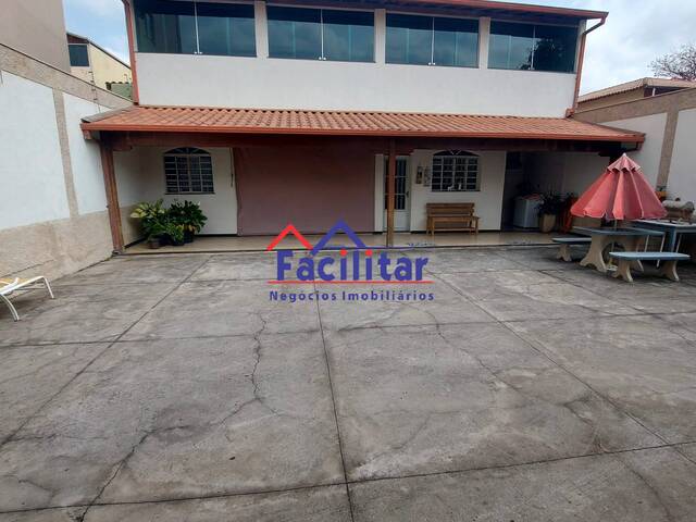 Casa para Venda em Contagem - 4