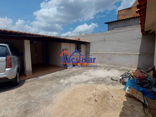 Casa para Venda em Contagem - 4