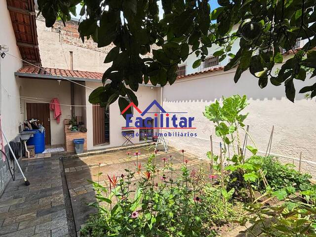 Casa para Venda em Contagem - 5