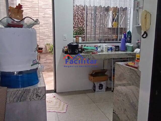 Casa para Venda em Belo Horizonte - 4