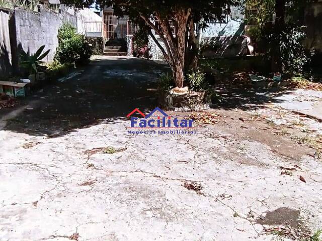Casa para Venda em Contagem - 4