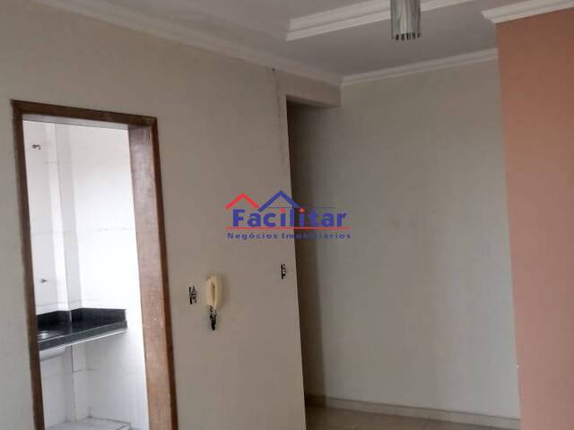 Apartamento para Venda em Contagem - 5