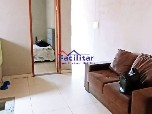 Casa para Venda em Contagem - 5