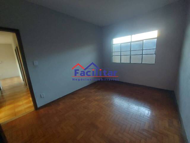 Casa para Venda em Contagem - 4