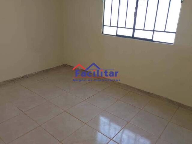 Casa para Locação em Contagem - 4