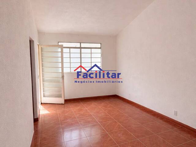 Casa para Locação em Contagem - 4