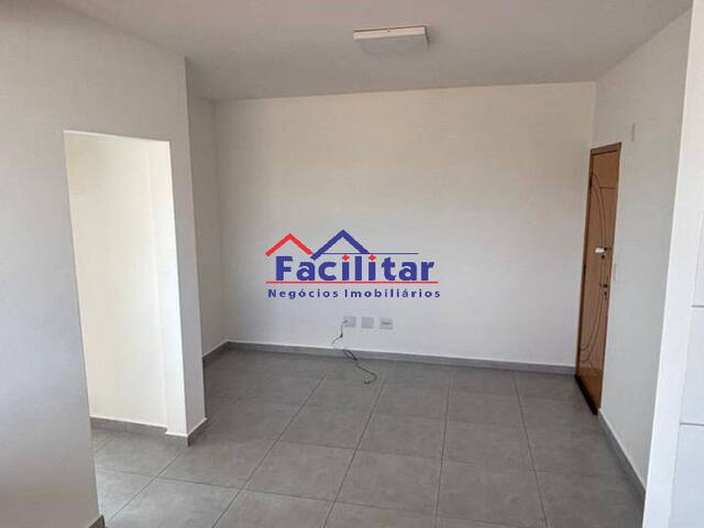 Apartamento para Locação em Contagem - 4