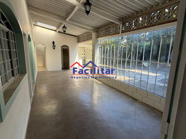 Casa para Locação em Contagem - 4