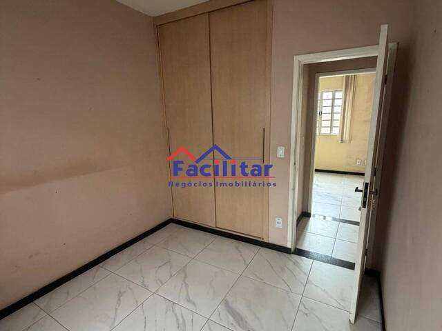 Casa para Locação em Contagem - 2