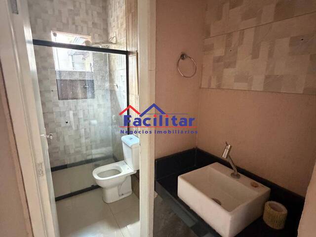 Casa para Locação em Contagem - 4