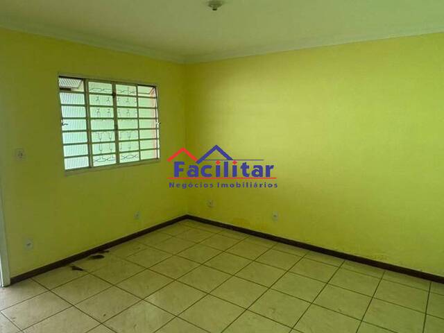 Casa para Locação em Contagem - 5