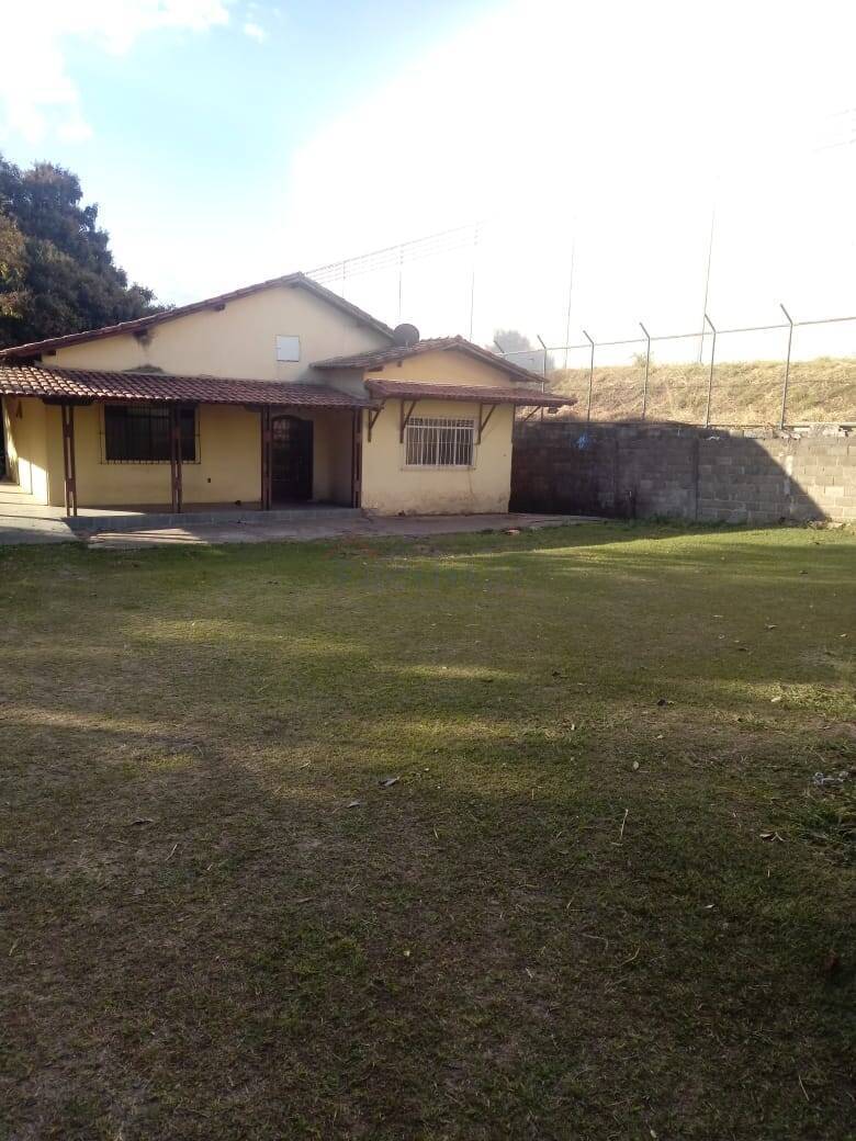 Diferenciado!!! Para sitio ! Espaço para festas ! Para construir Galpões!