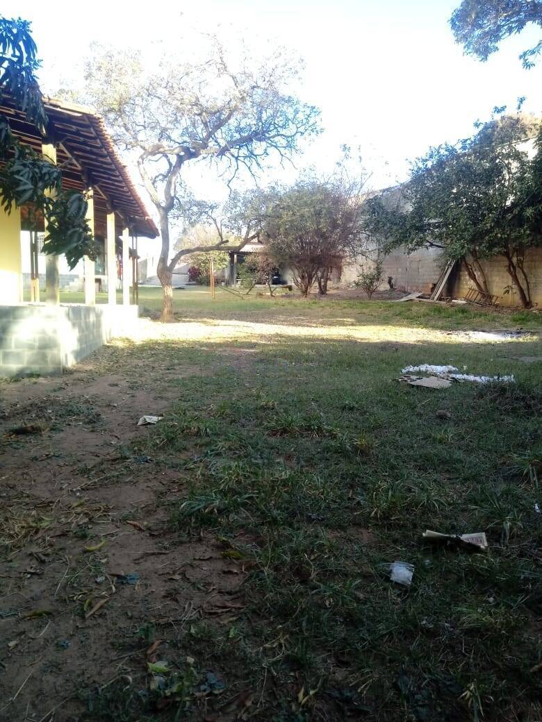 Diferenciado!!! Para sitio ! Espaço para festas ! Para construir Galpões!