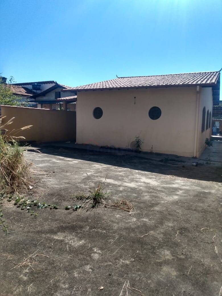 Ótima casa ! Excelente localização!