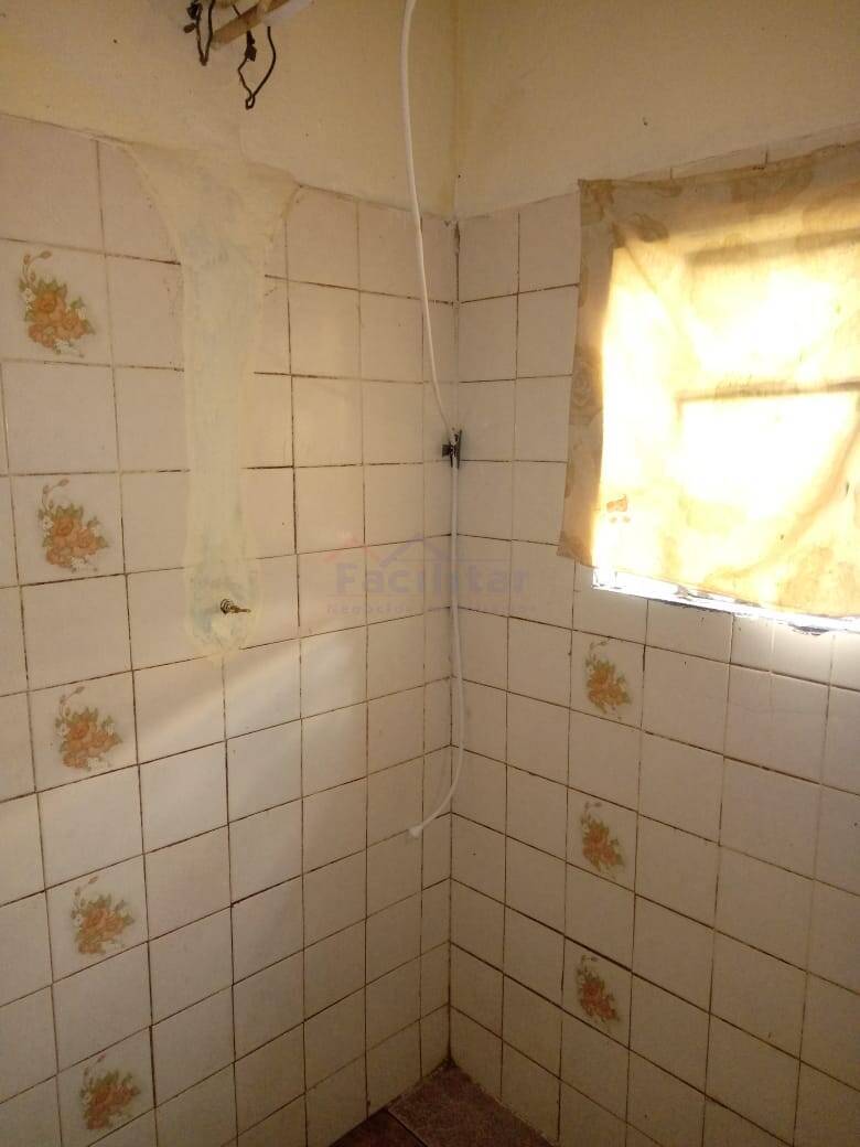 Sr. Investidor = lote com 03 construções