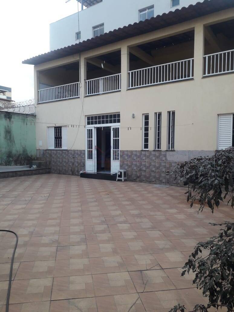 casa 03/4, suíte.