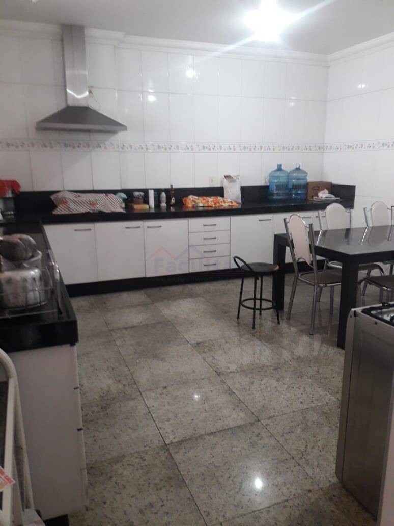 casa 03/4, suíte.