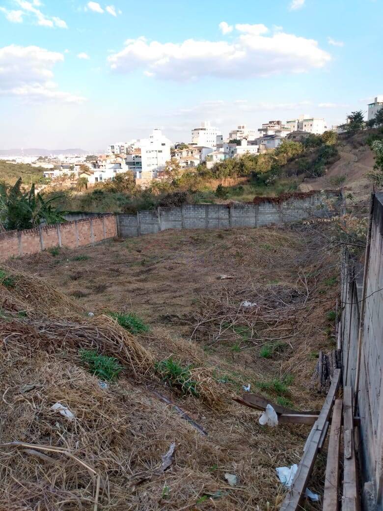 Lote 940m²