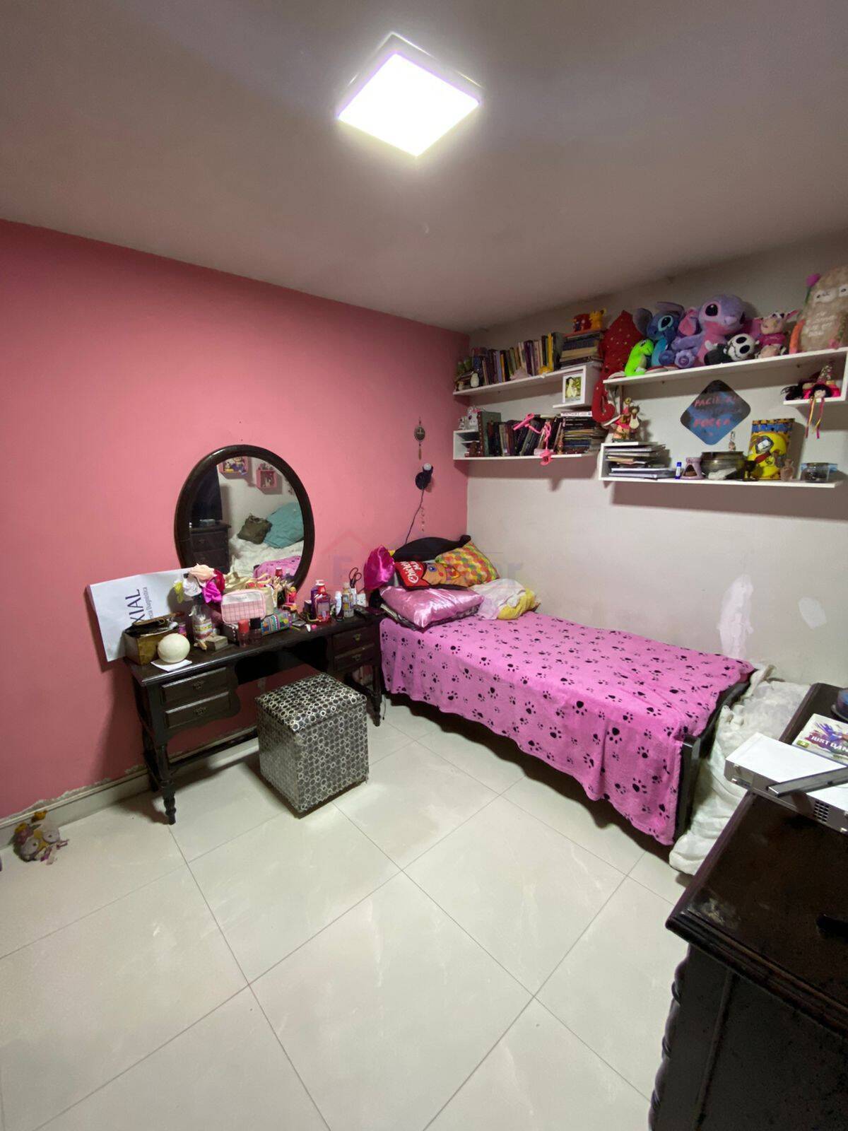 Linda Casa 4 quartos