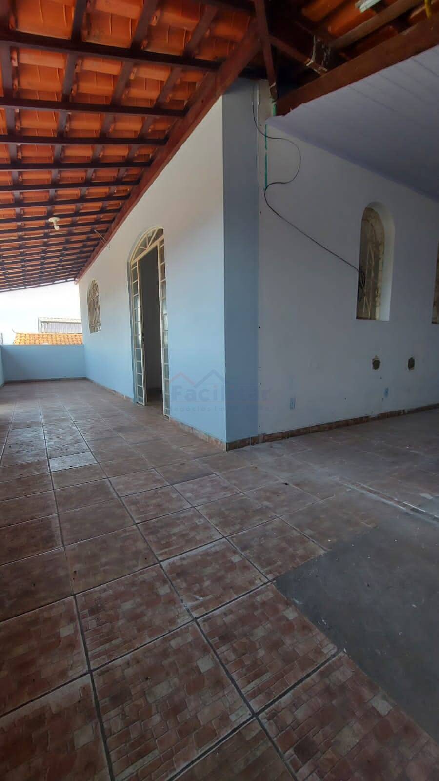 Apartamento com área privativa!!
