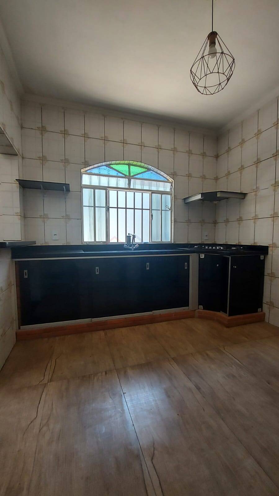 Linda Casa 03 quartos