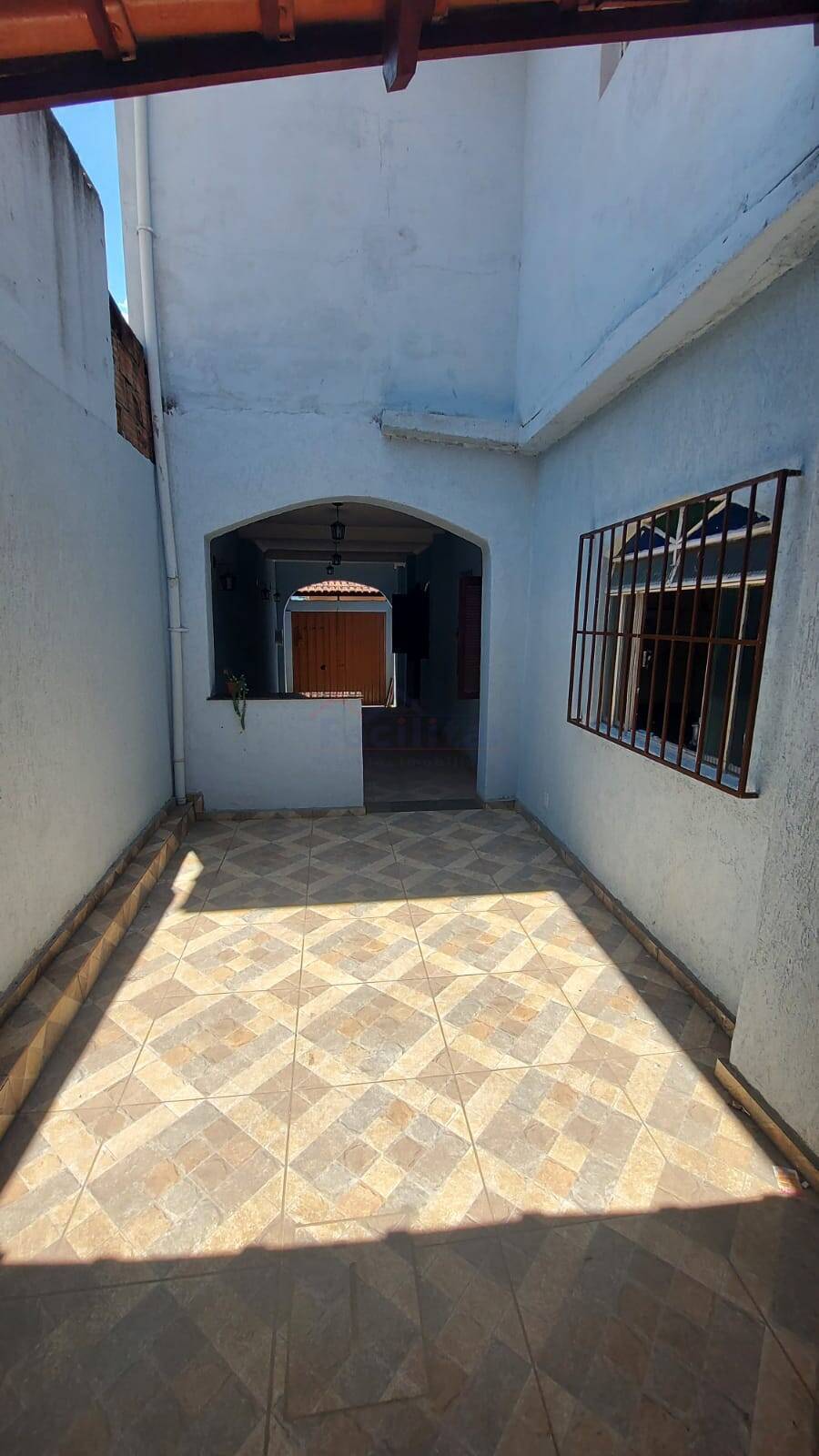 Linda Casa 03 quartos