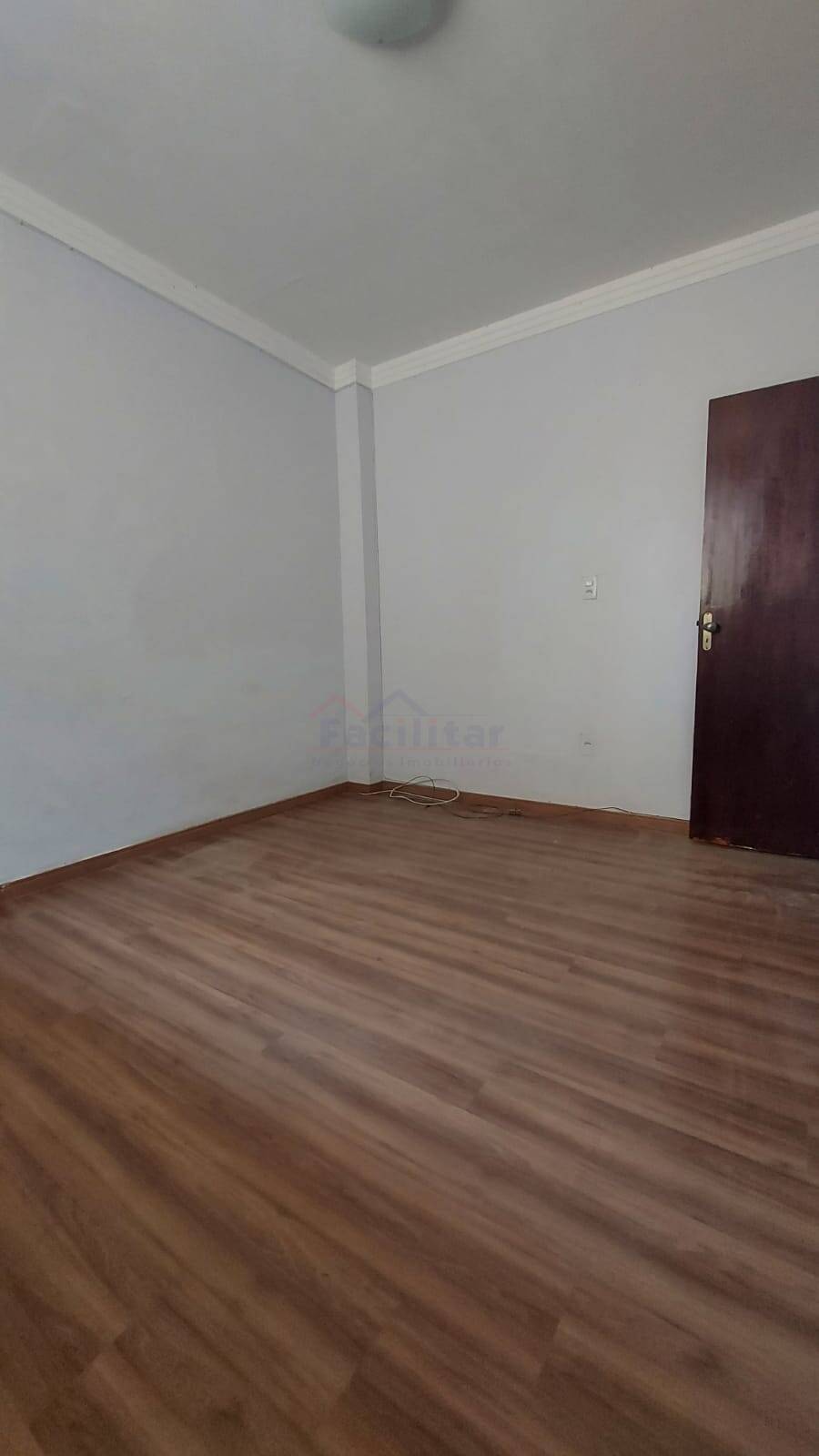 Linda Casa 03 quartos