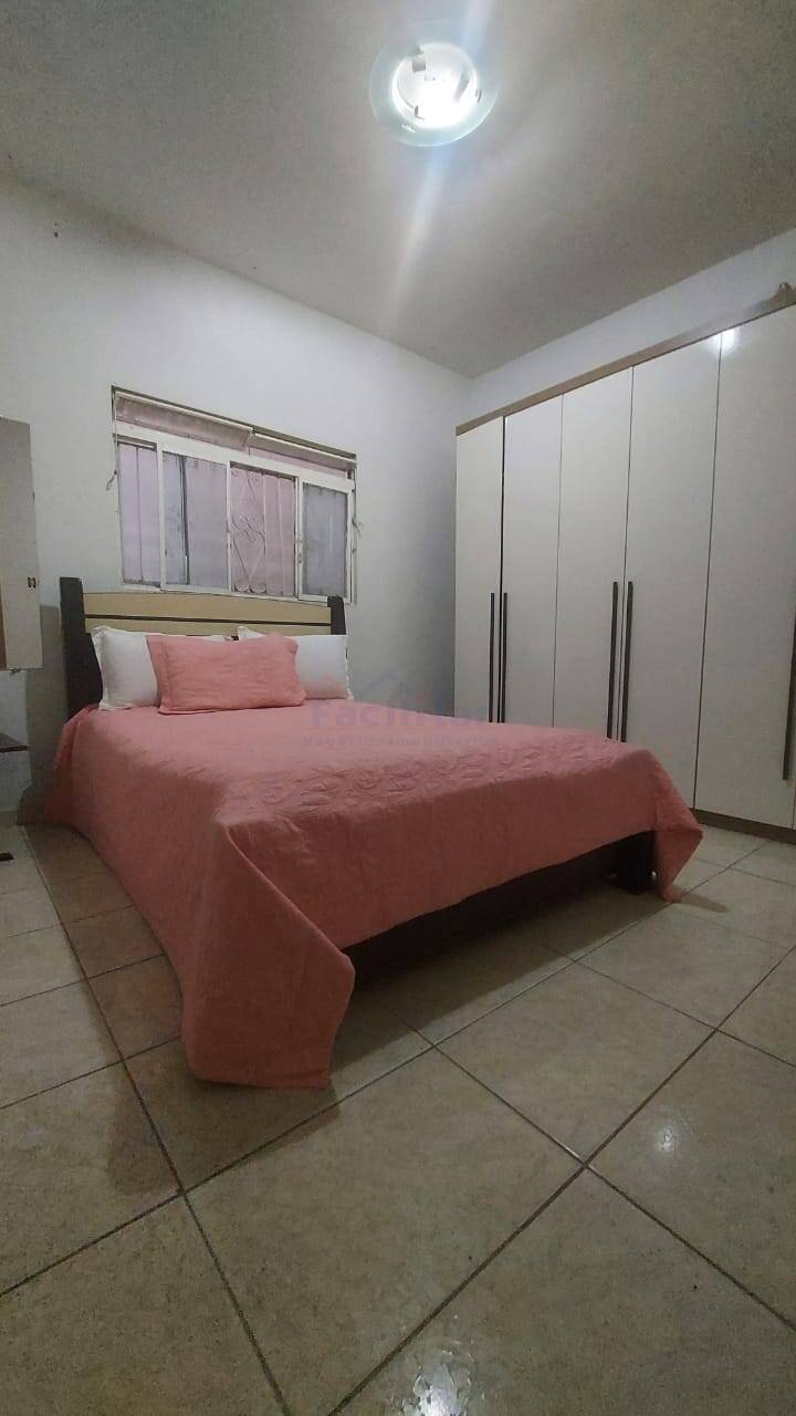 Linda Casa Espaçosa