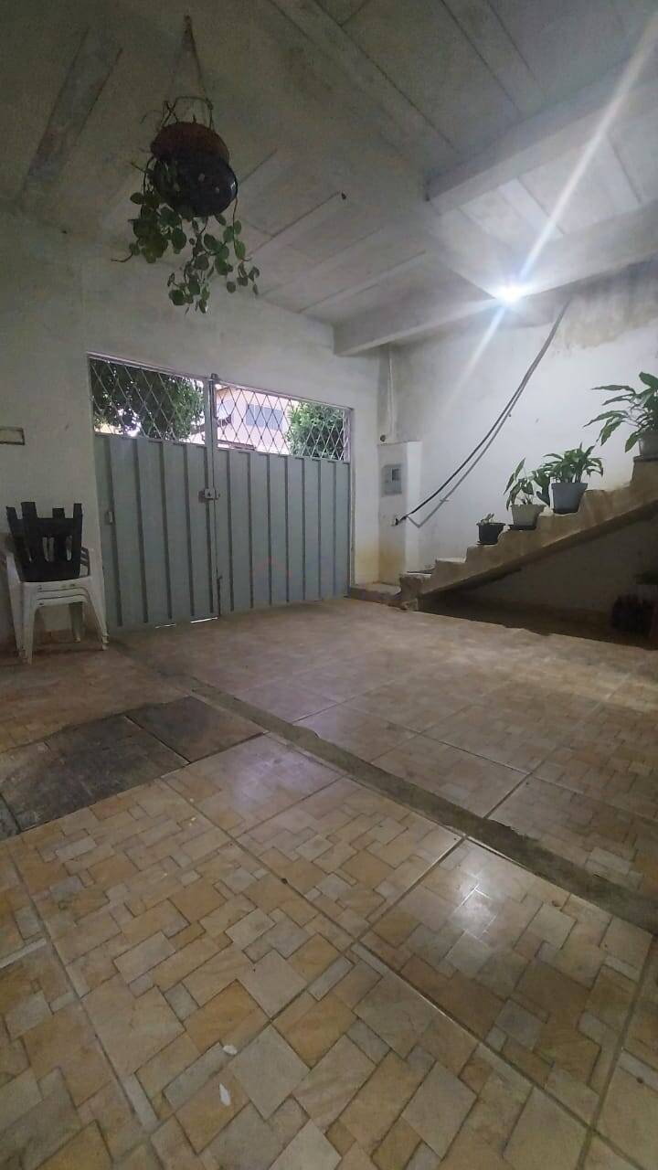 Linda Casa Espaçosa