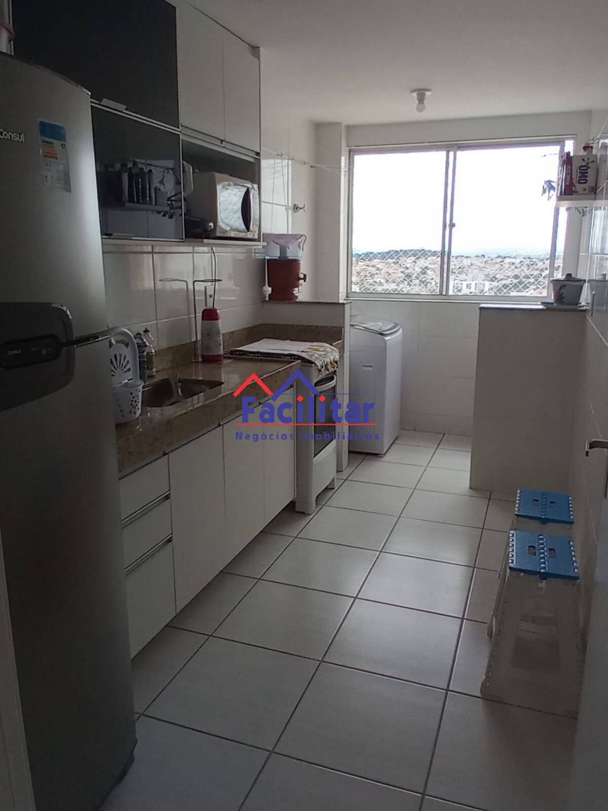 Apartamento com elevador e lazer