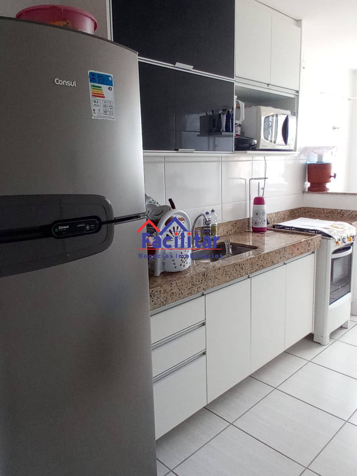 Apartamento com elevador e lazer