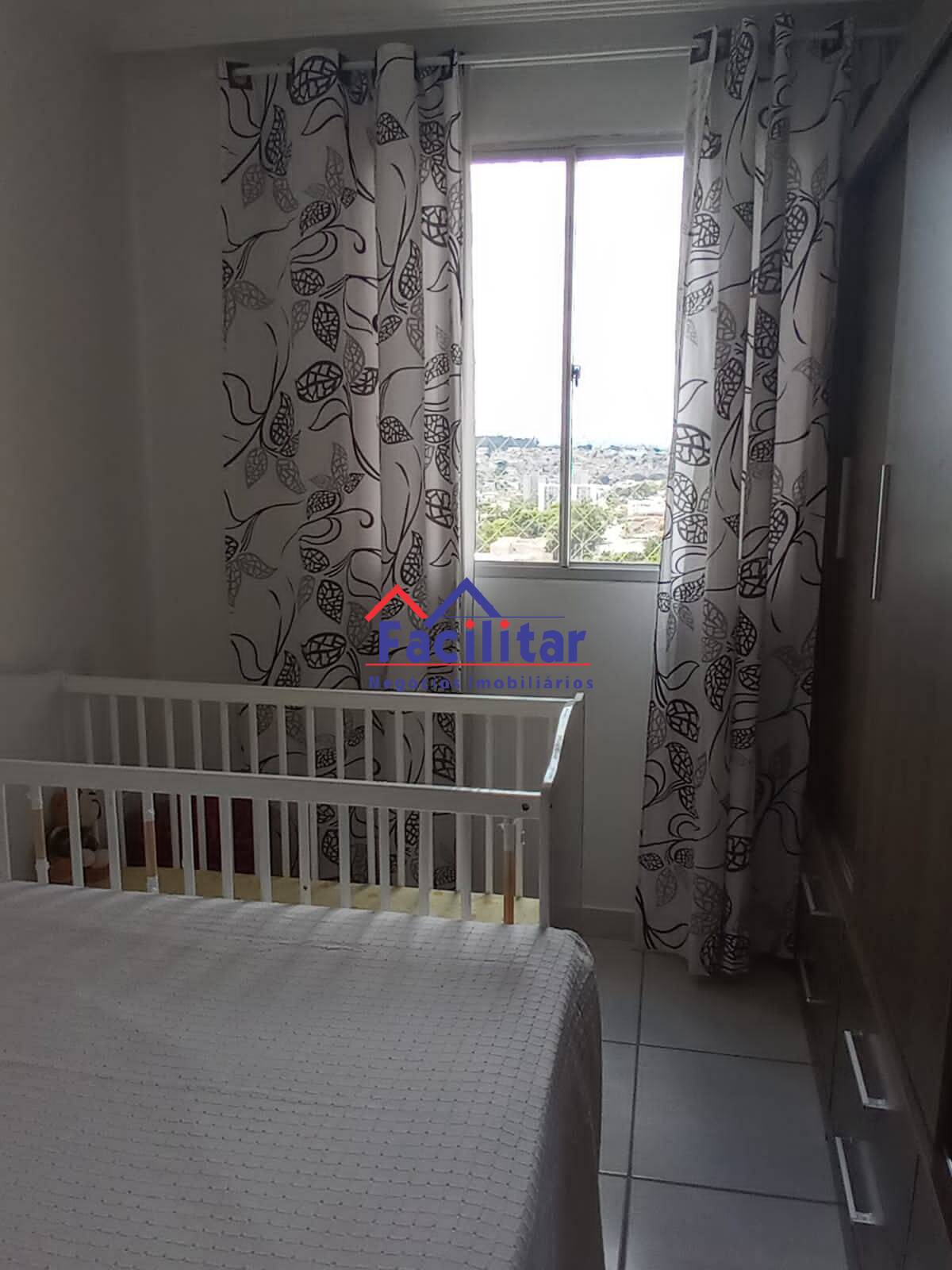 Apartamento com elevador e lazer