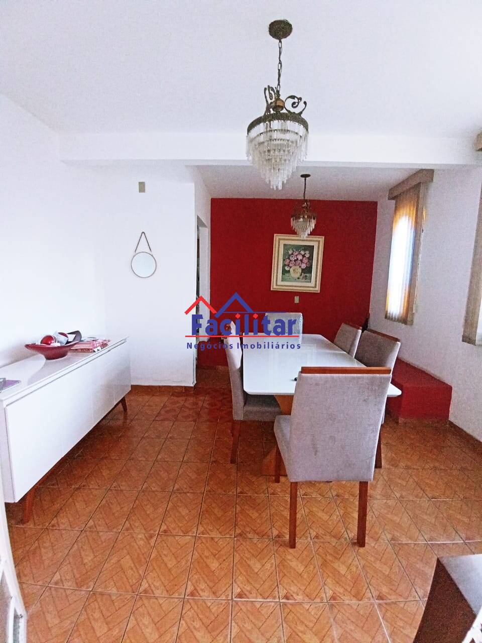Ótima casa espaçosa