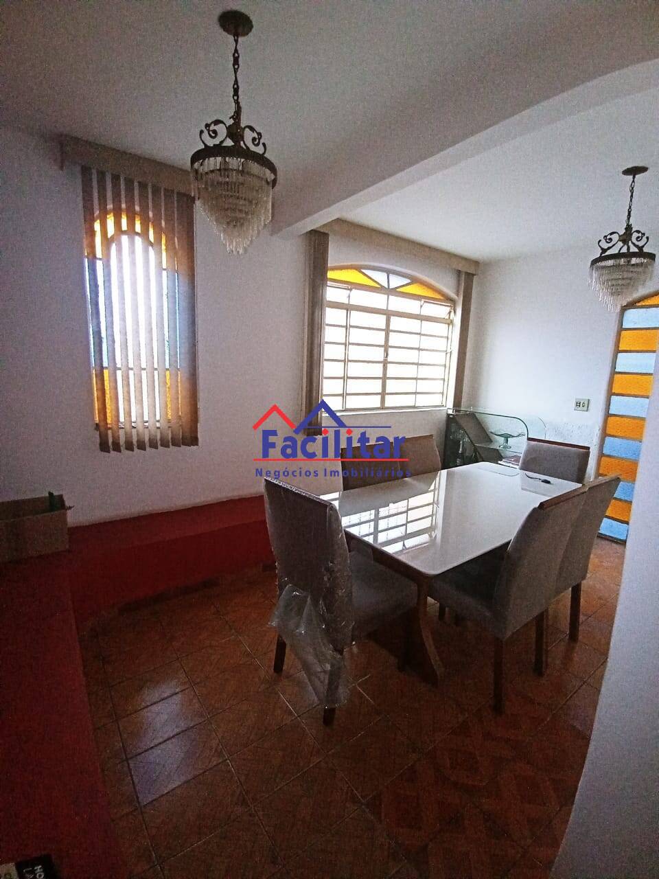 Ótima casa espaçosa