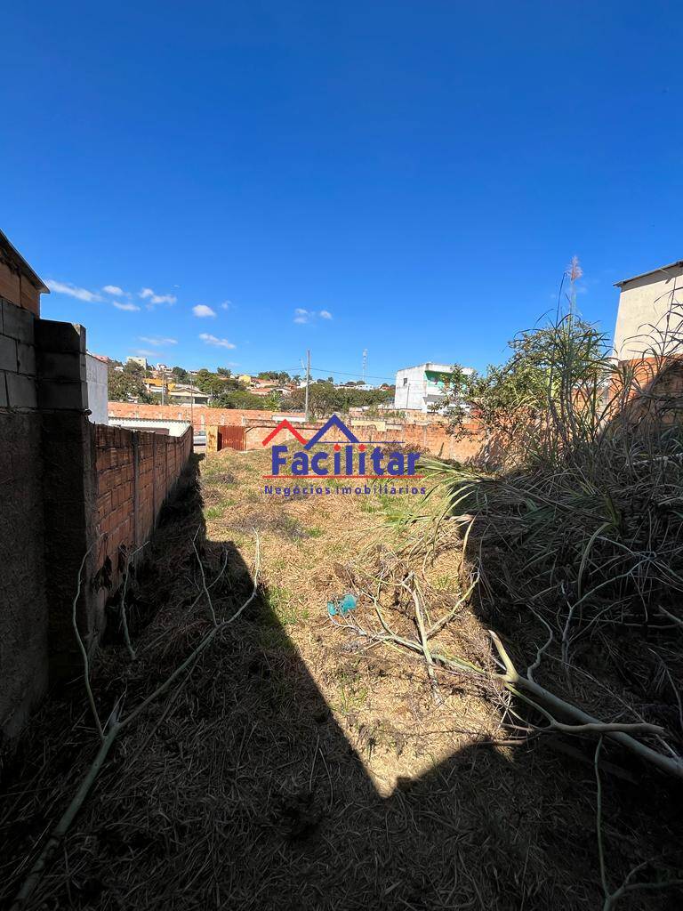Lote 180 metros