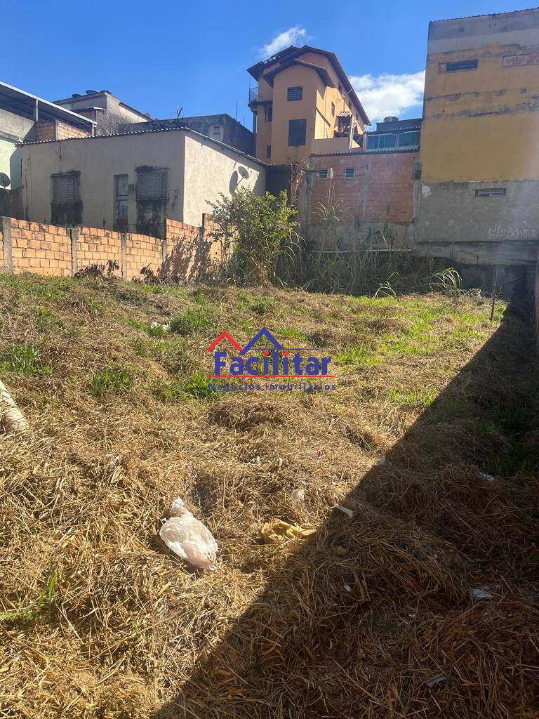 Lote 180 metros