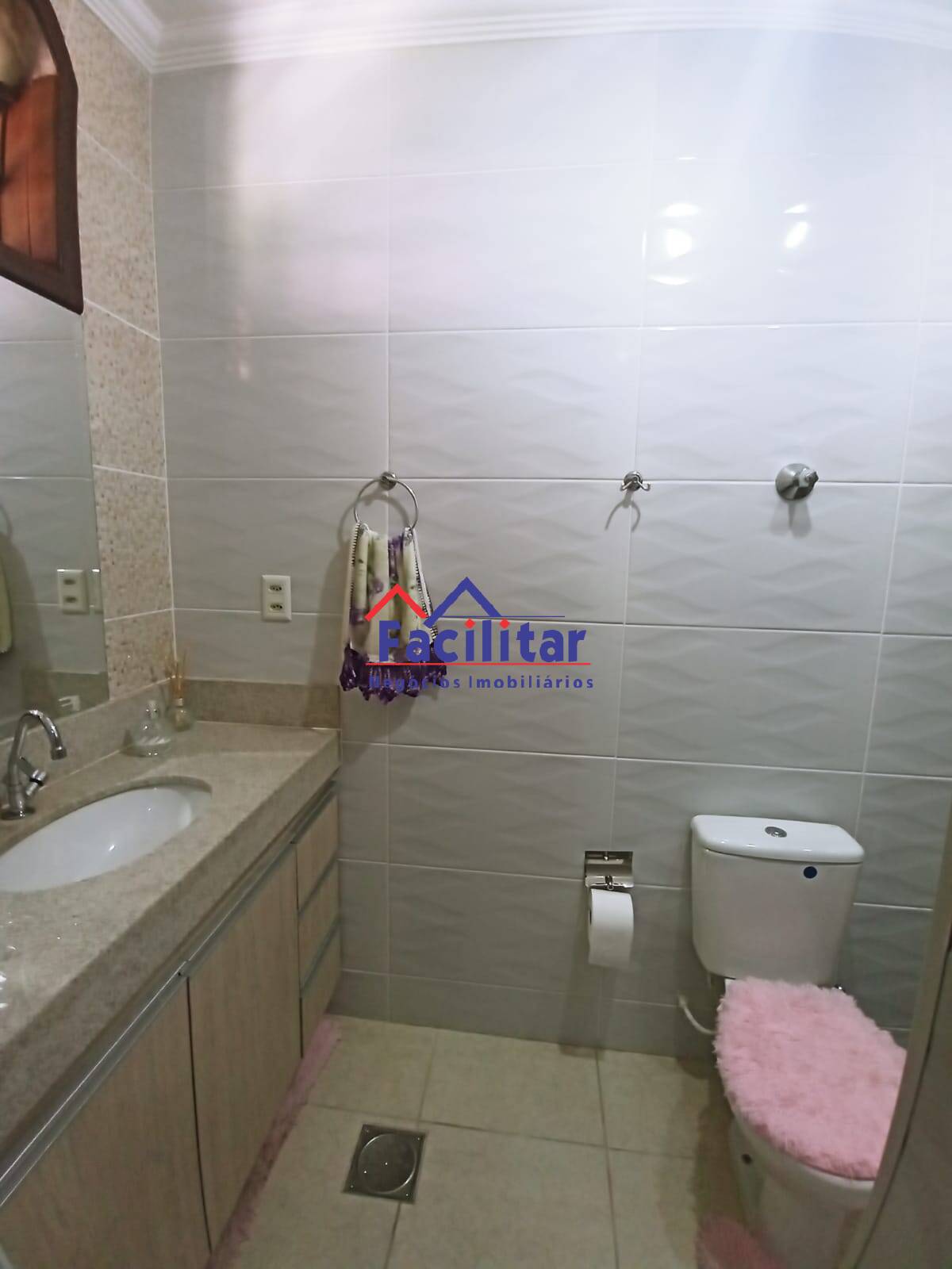 Ótima casa confortável 360 m2