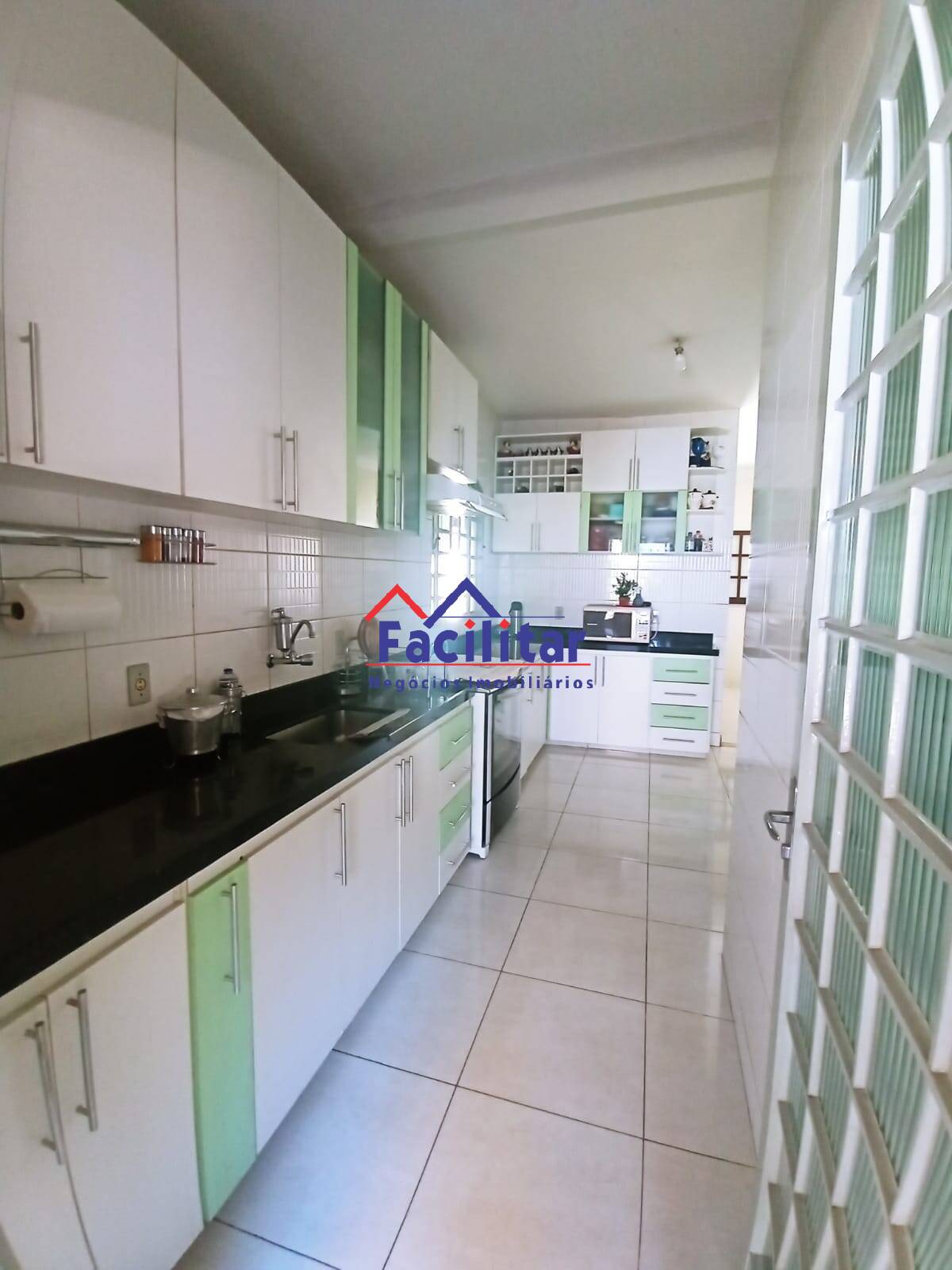 Ótima casa confortável 360 m2