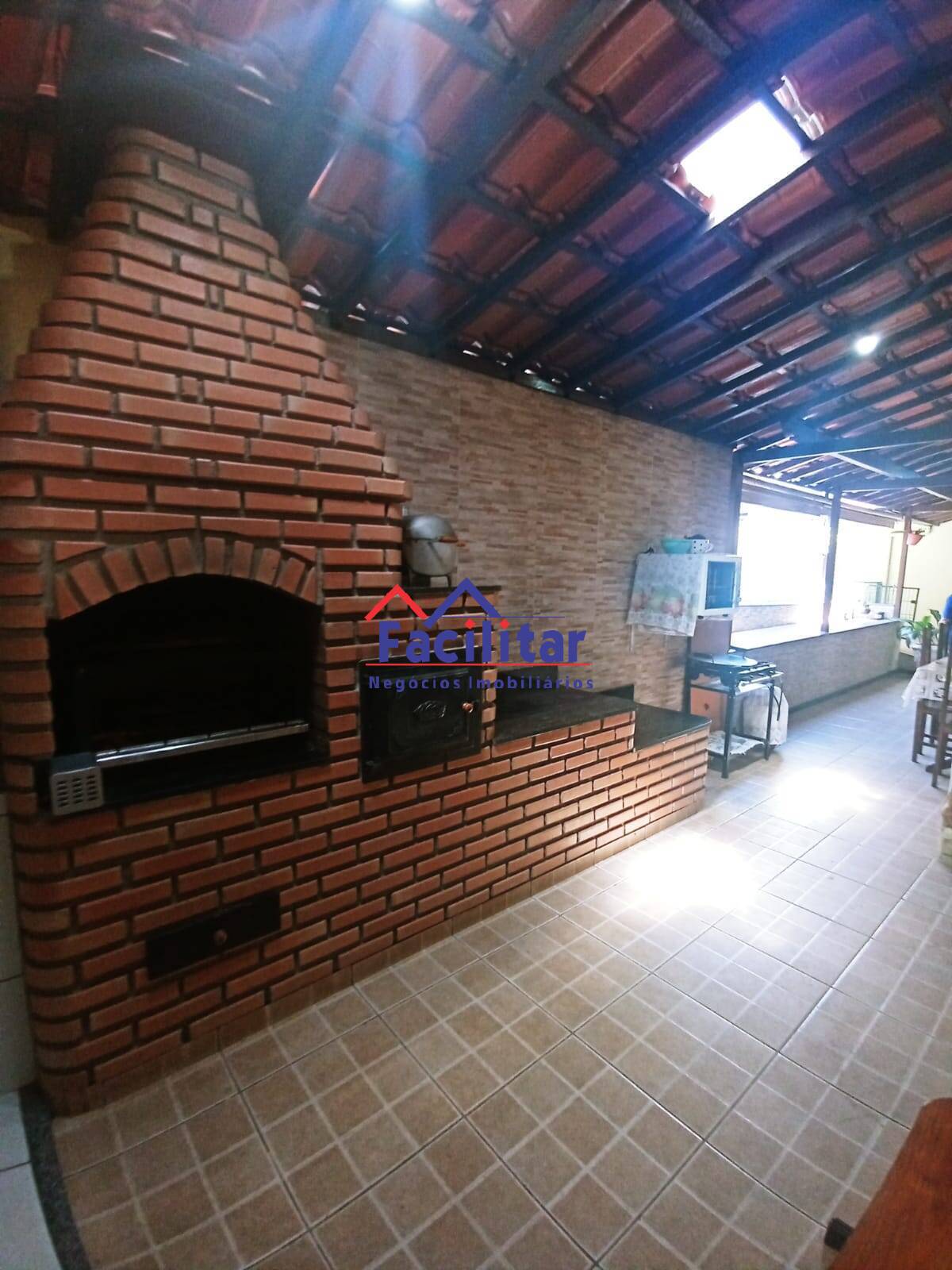 Ótima casa confortável 360 m2